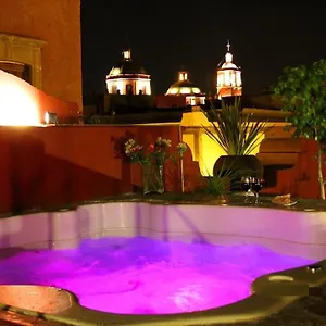 la-casa-del-naranjo.hotels-in-queretaro.com/